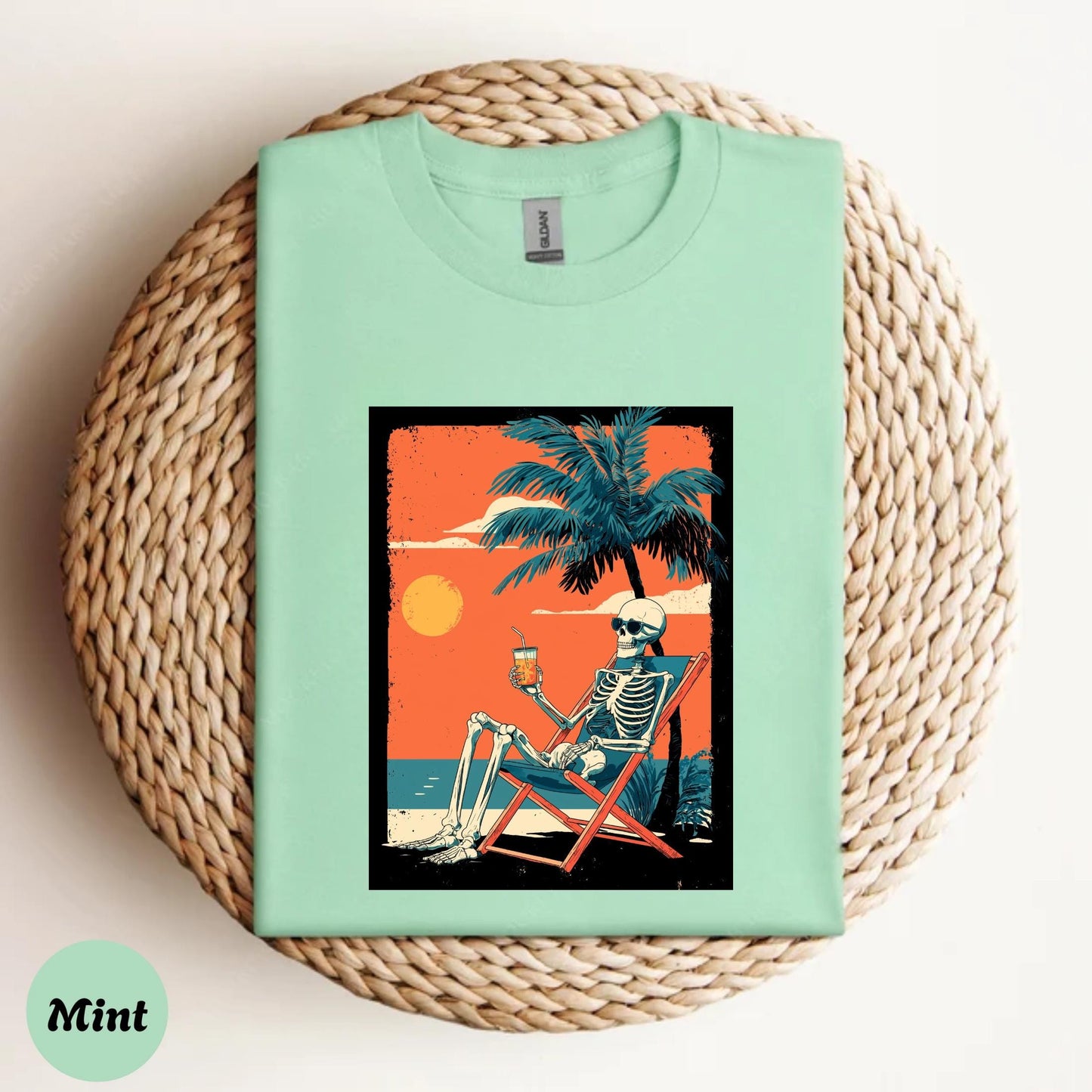 Skeleton Beach Shirt Funny Tropical Goth Tee Vintage Sunset Vacay Graphic T-Shirt for Halloween and Summer Vibes AA43