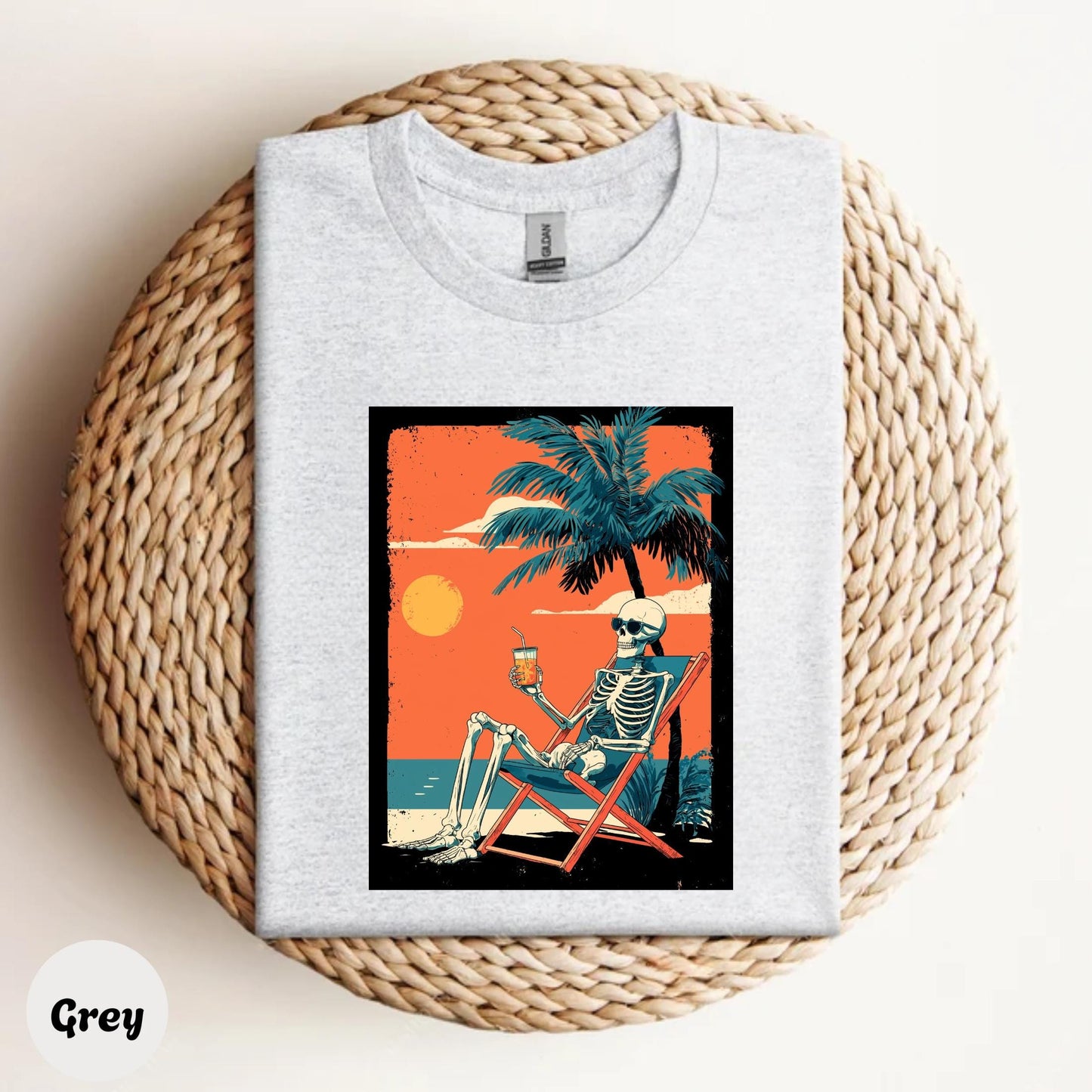 Skeleton Beach Shirt Funny Tropical Goth Tee Vintage Sunset Vacay Graphic T-Shirt for Halloween and Summer Vibes AA43