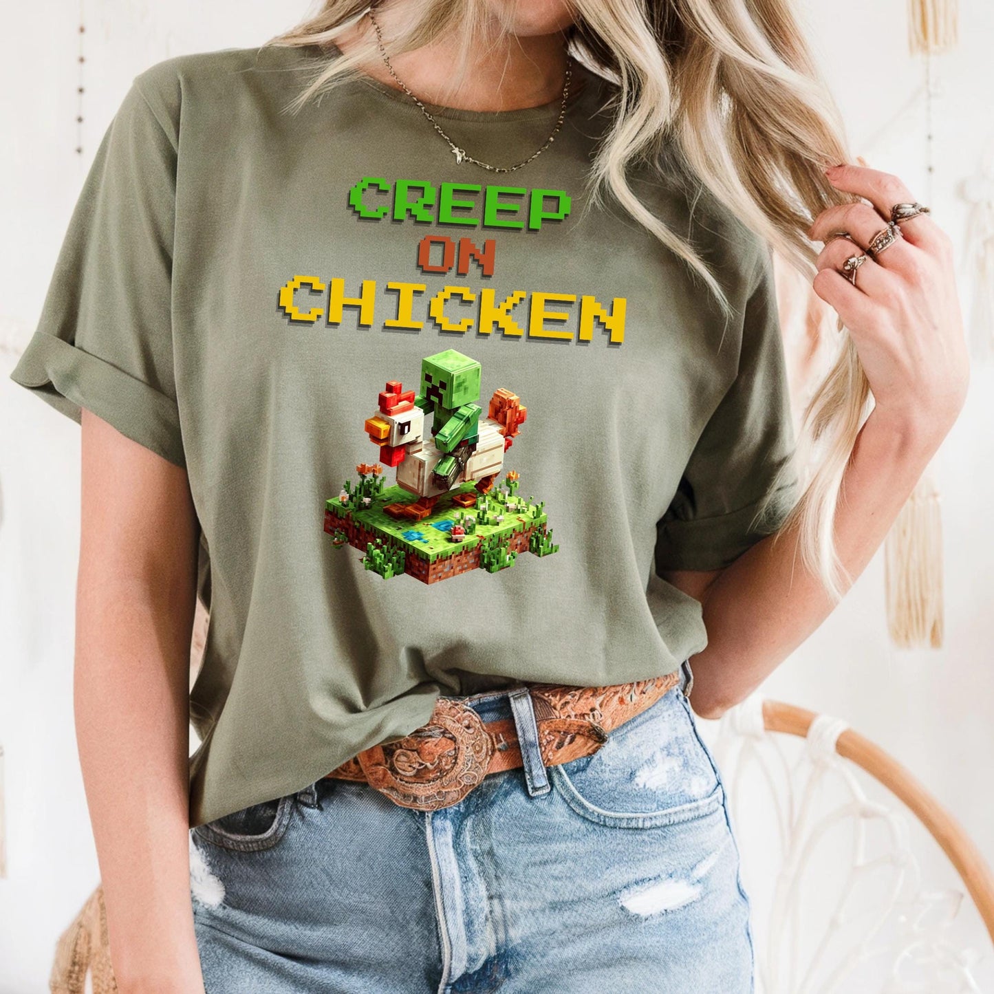 Funny Pixel Chicken Shirt Gamer Meme Graphic Tee for Teens Boys Retro Block Chicken Rider T-Shirt AA32
