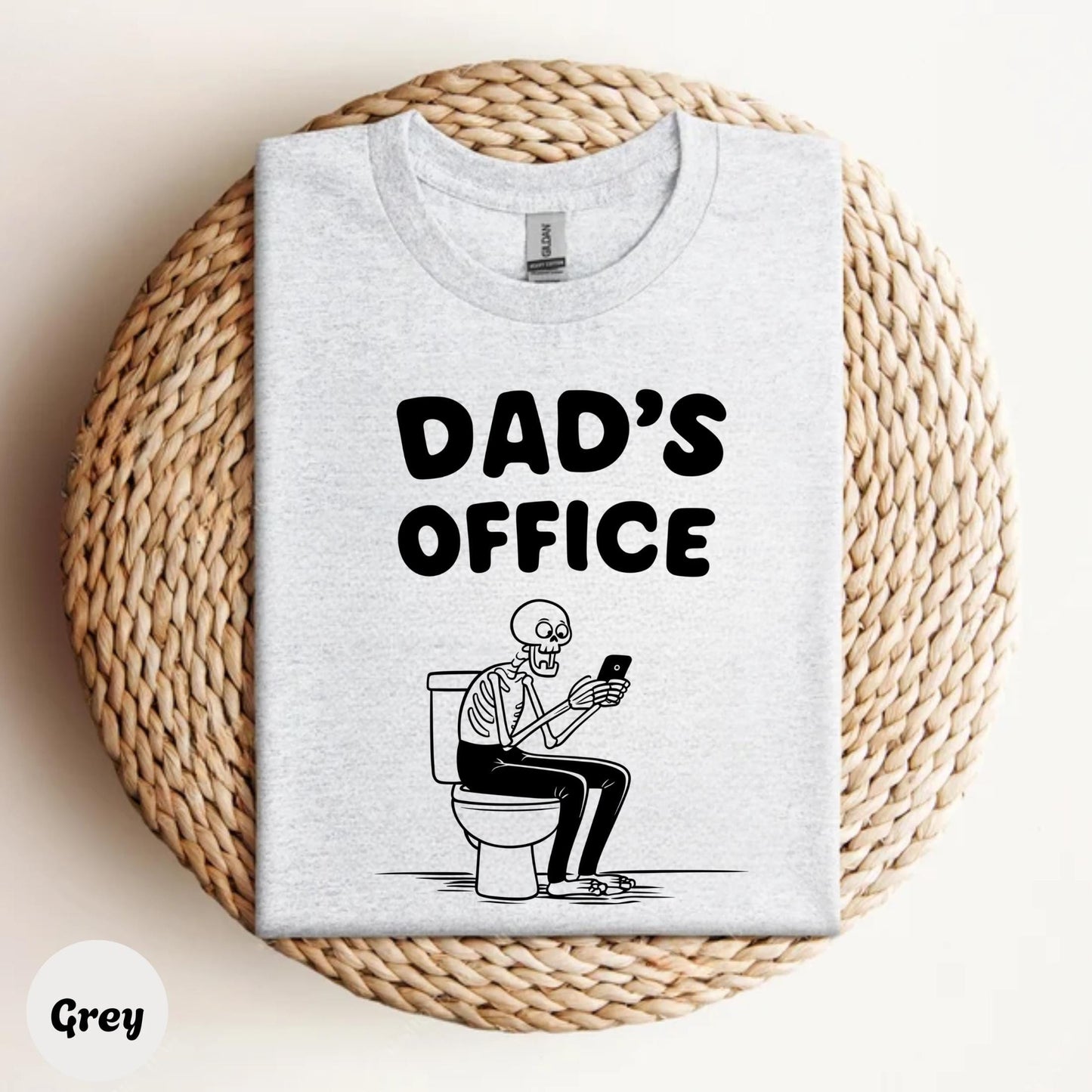 Funny Dad’s Office Skeleton Shirt – Toilet Humor T-Shirt for Dads, Sarcastic Father’s Day Gift, Lazy Dad Graphic Tee AA86