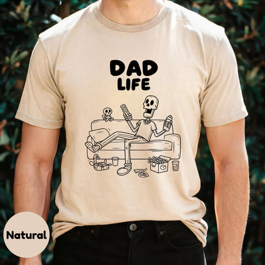Retro Dad Life Skeleton Tee – Lazy Skeleton Father Graphic Shirt, Funny Pastel Gift for Cool Dads, Cartoon Line Art T-Shirt AA80